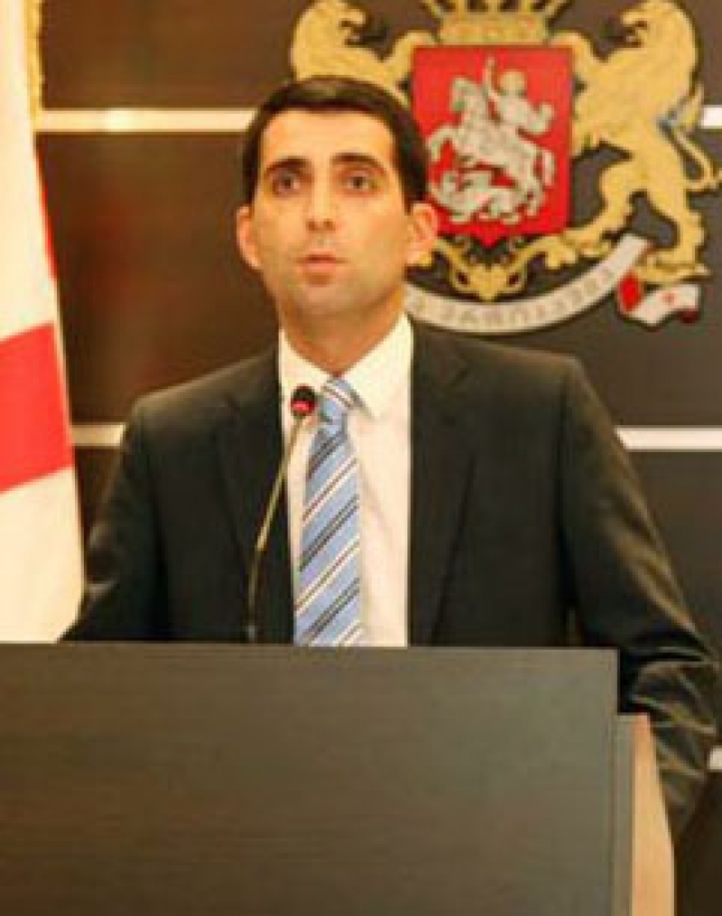 თავდაცვის მინისტრის მოადგილეები მოვალეობის შემსრულებლებად რჩებიან 