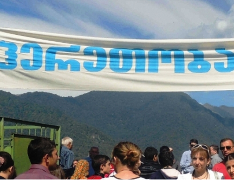 ლაგოდეხში მინისტრებისთვის 5 000 ლარიანი სუფრა გაიშლება