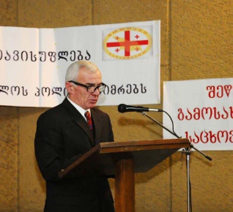 თემურ მიქაუტიძე: "ჰგონიათ, რომ "აუდიტორია" ამ საზიზღრობაში შირაზის ბროლს დაინახავს"