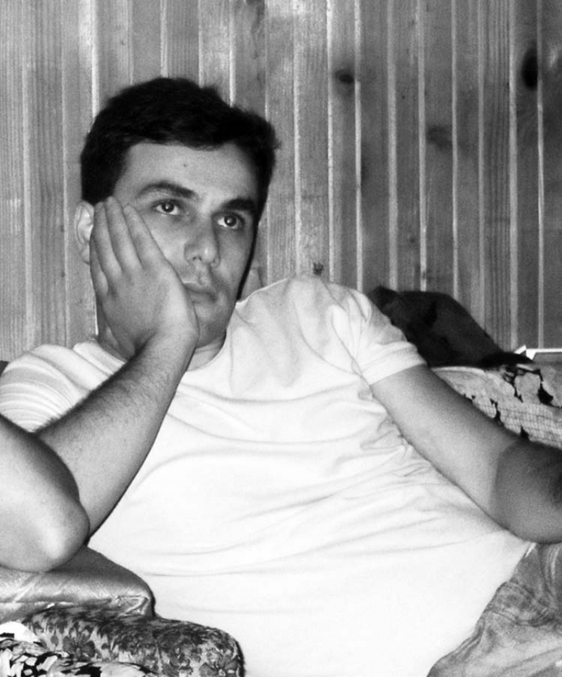 რატომ დააკავეს ცნობილი ადვოკატის ვაჟი?