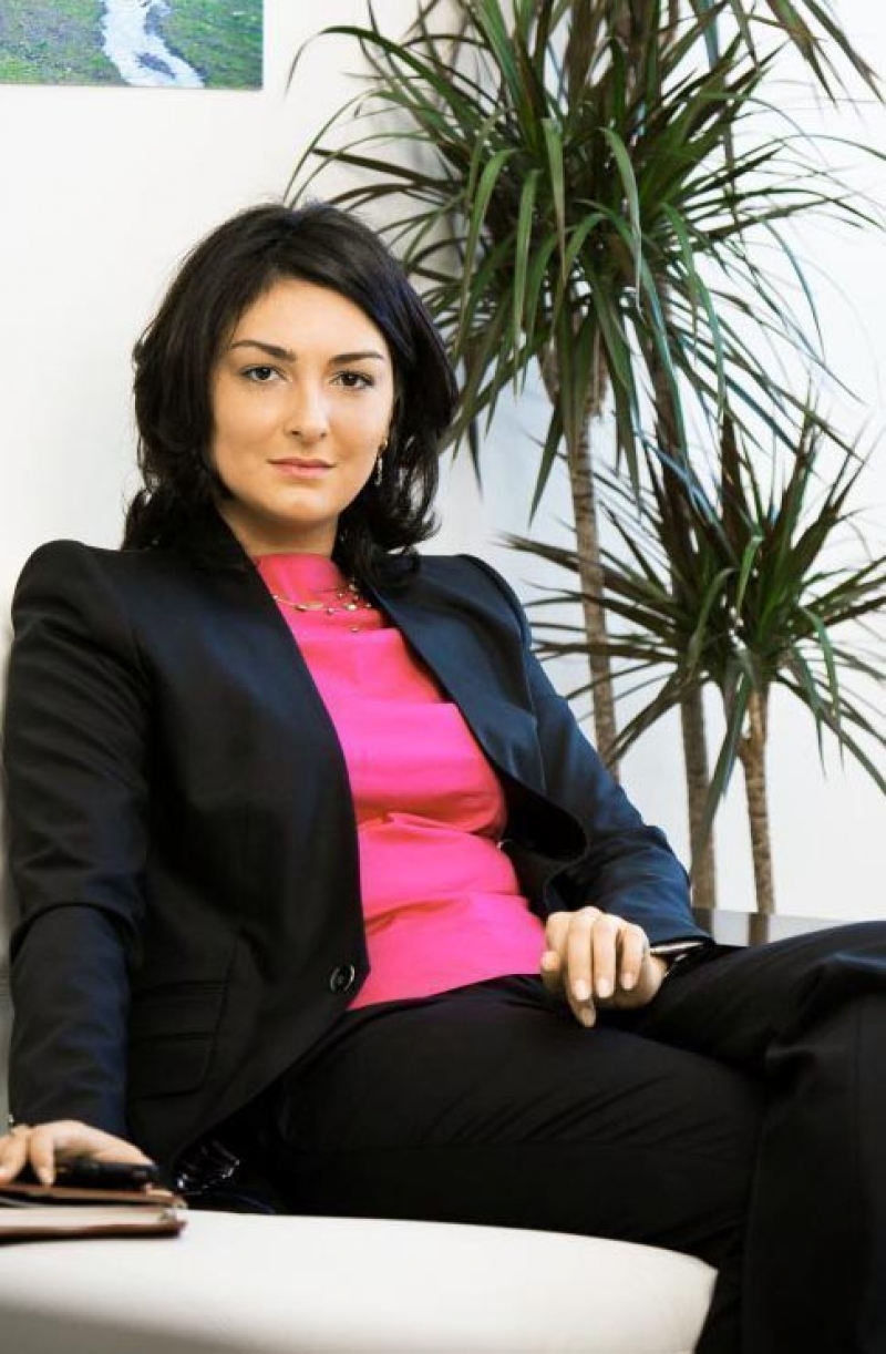 მაია სიდამონიძე კარიერასა და ოჯახზე