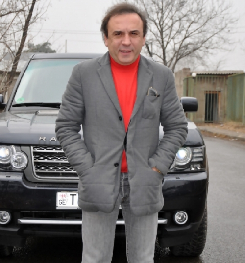 ვინ აჩუქა მერაბ სეფაშვილს ''რენჯ როვერი'' 