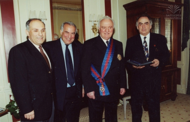 რო­გორ გა­და­ურ­ჩა დას­ჯას ქარ­თ­ვე­ლი, რო­მელმაც ინ­გ­ლი­სის დე­დო­ფა­ლი გა­ა­ნაწყე­ნა