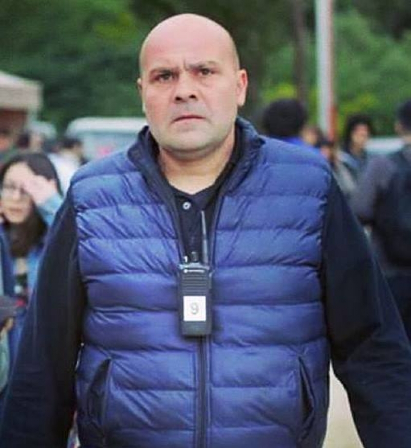 "ჩემთვის მოქნეული დანა პოლიციელმა ხელით დაიჭირა..." - რას ყვება "ბასიანის" დაცვის უფროსი სისხლიან გარჩევაზე