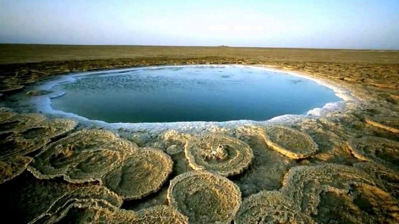 10 ყველაზე მისტიკური ადგილი დედამიწაზე - ამ ფოტოების თვალიერებისას იფიქრებთ, რომ სხვა პლანეტაზე აღმოჩნდით