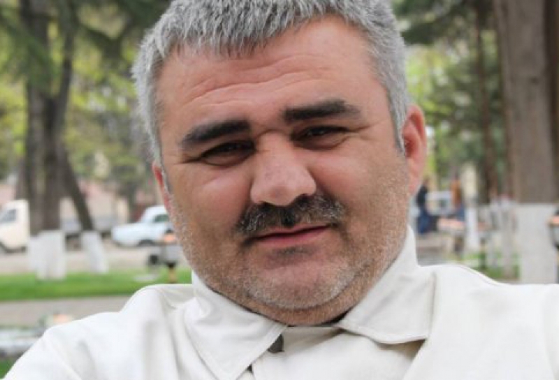 თბილისში გაუჩინარებულ აზერბაიჯანელ ჟურნალისტს უთვალთვალებდნენ - რა იციან მეგობრებმა დაკარგულის შესახებ