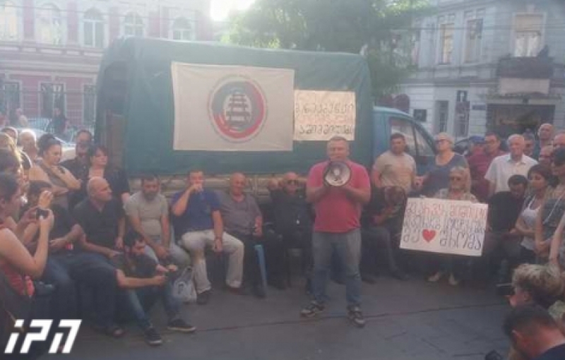 საქართველოს რკინიგზის დეპარტამენტში 30 თანამშრომელი შიმშილობს